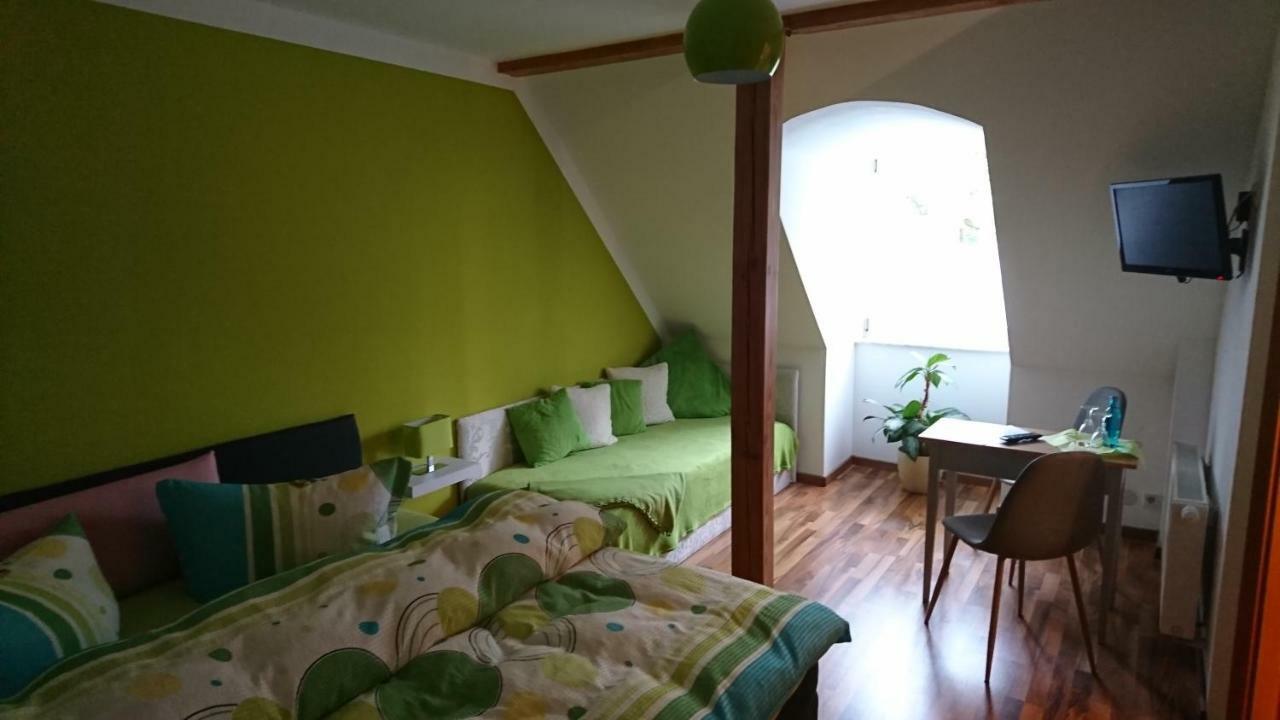 Restaurant Rosengarten Neuruppin Extérieur photo